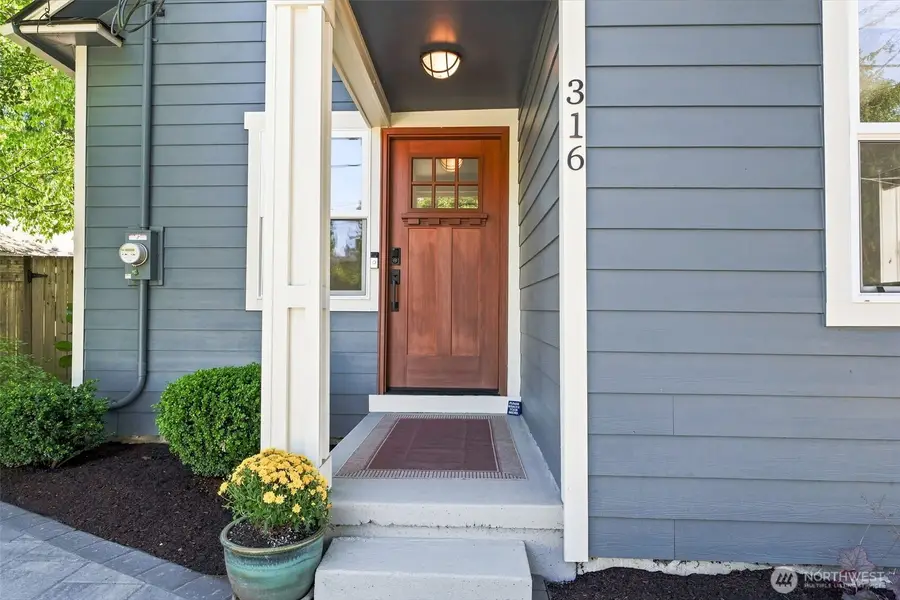 316 Sydney Avenue N, North Bend, WA 98045 - #2