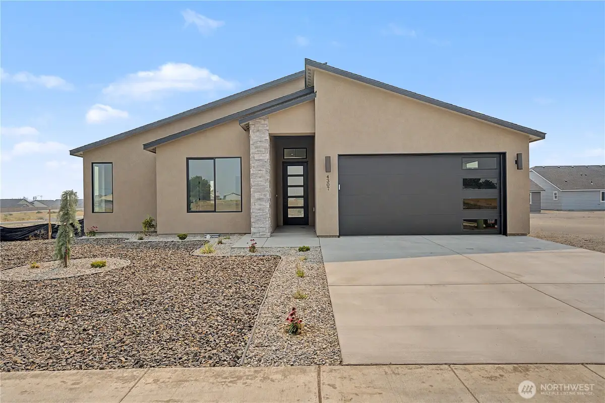 703 N Street Ne, Quincy, WA 98848 - #1