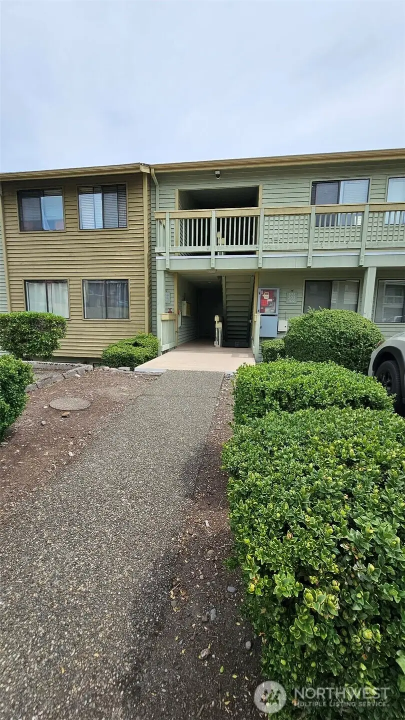 1750 W Sunn Fjord Lane #G101, Bremerton, WA 98312 - #2