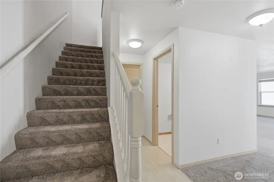 1160 Monroe Avenue Ne #A2, Renton, WA 98056 - #3