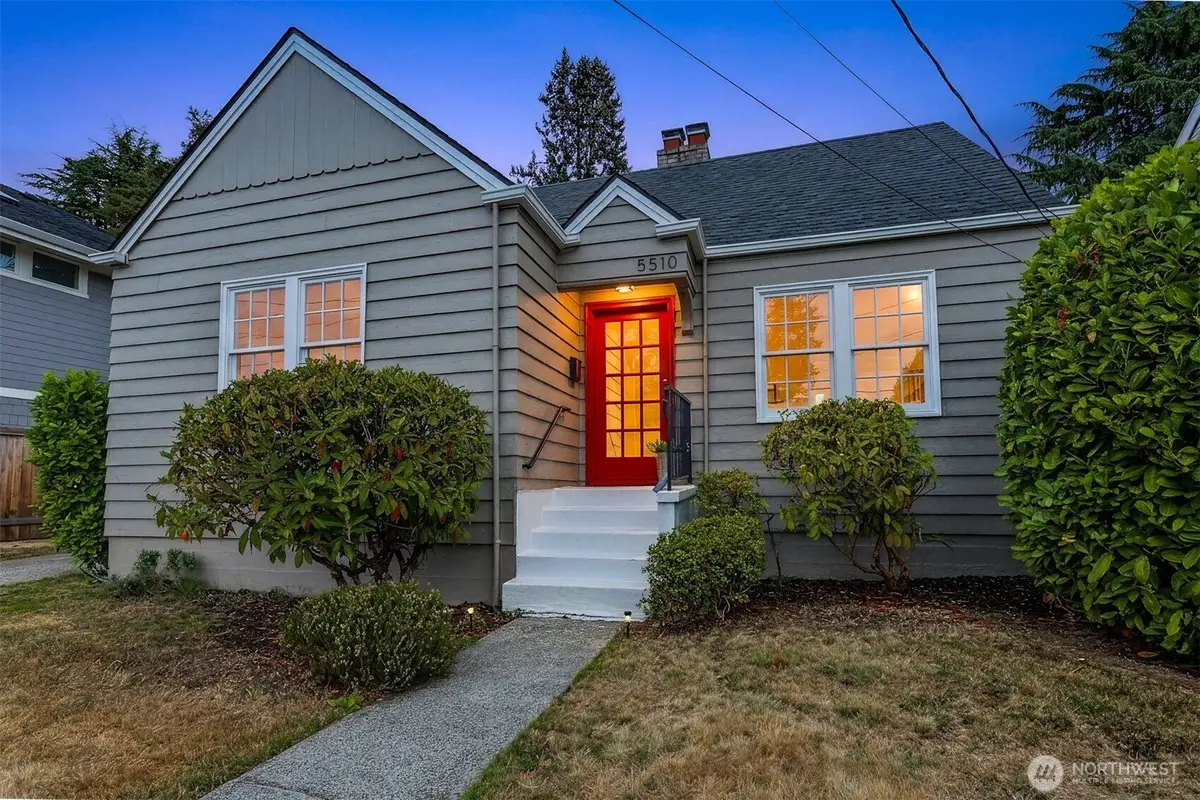 5510 43rd Avenue Ne, Seattle, WA 98105 - #1