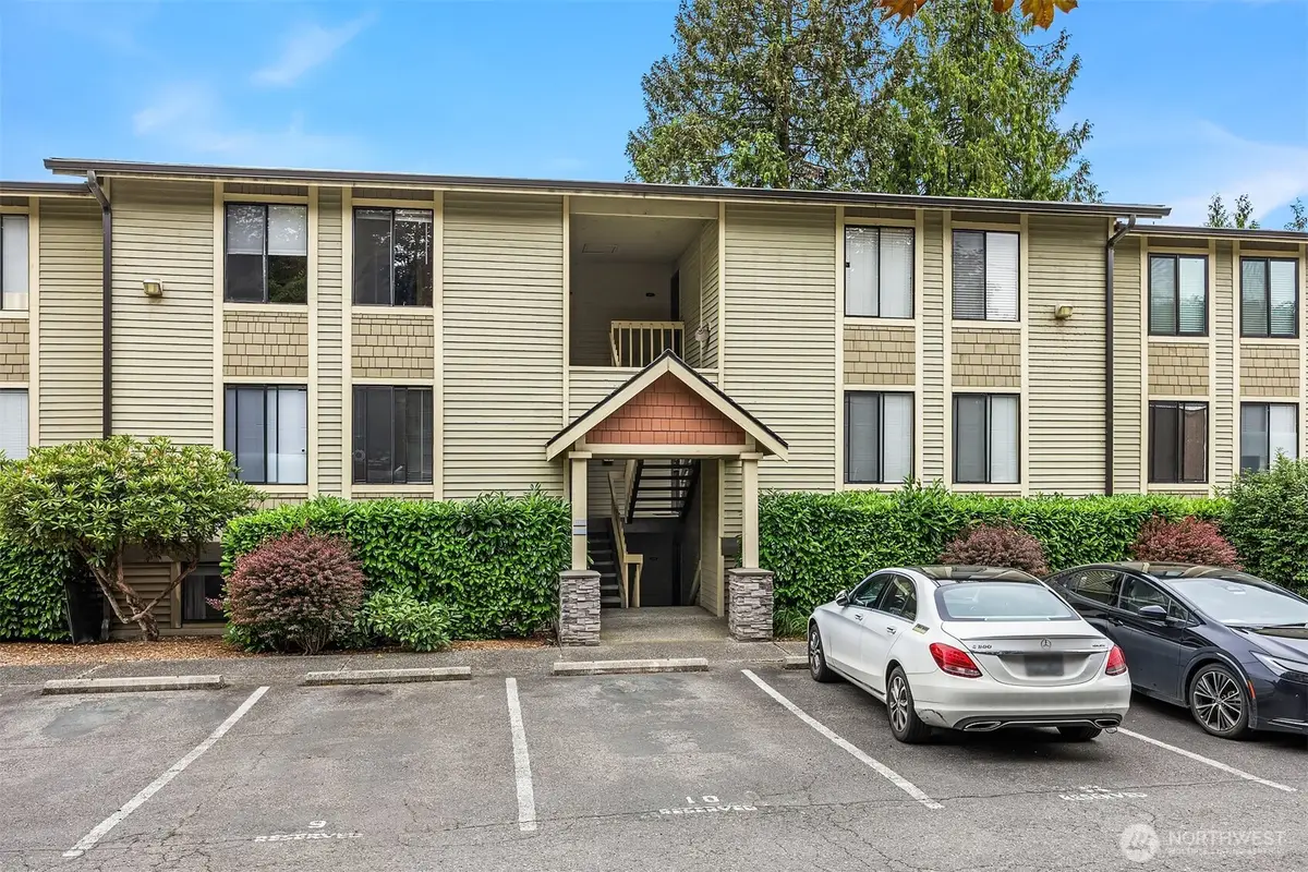 11801 100th Avenue Ne #A103, Kirkland, WA 98034 - #1