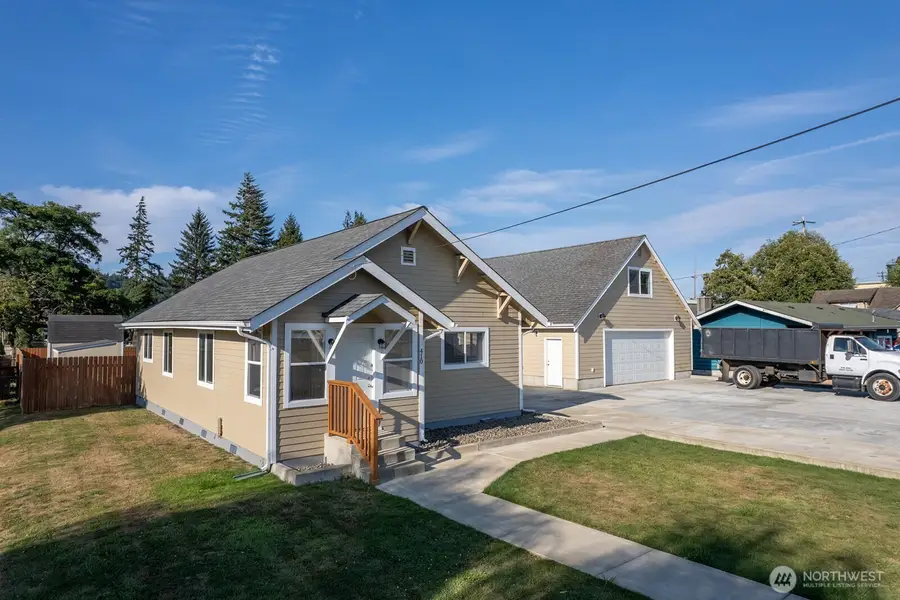 410 E Scott Street, Aberdeen, WA 98520 - #2