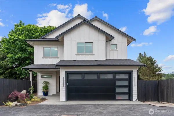 4805 238th Street Sw, Mountlake Terrace, WA 98043