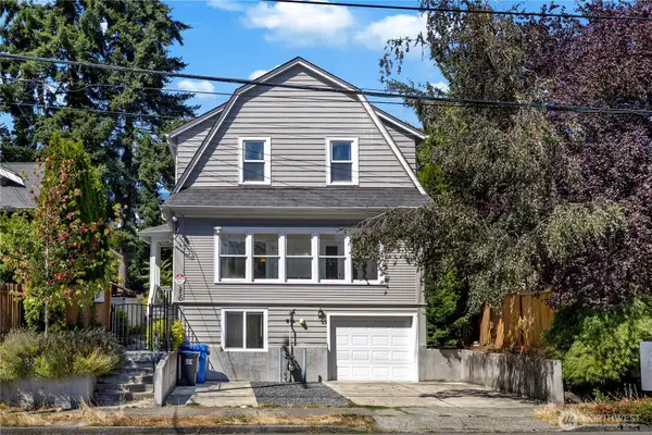 250 NE 50th Street, Seattle, WA 98105