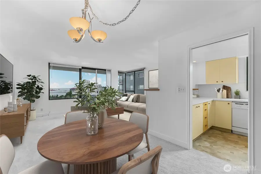 521 5th Avenue W #306, Seattle, WA 98119 - #3