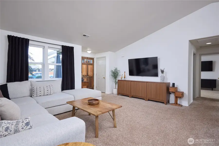 1214 SE Scenic View Dr, College Place, WA 99324 - #2