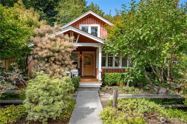 13308 NE 111th Court #2, Redmond, WA 98052