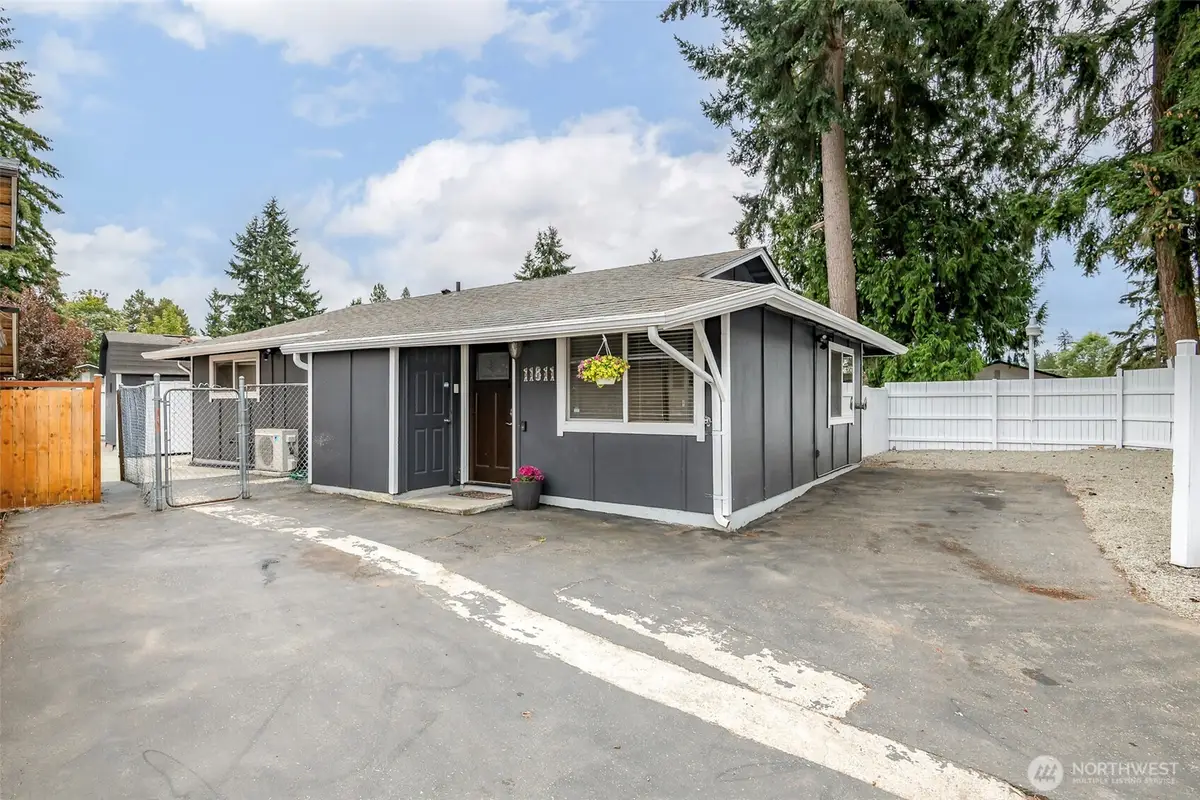 11811 SE 318th Place, Auburn, WA 98092 - #1