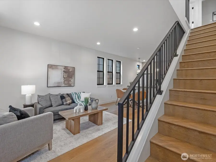 2817 25th Street #B, Everett, WA 98201 - #3