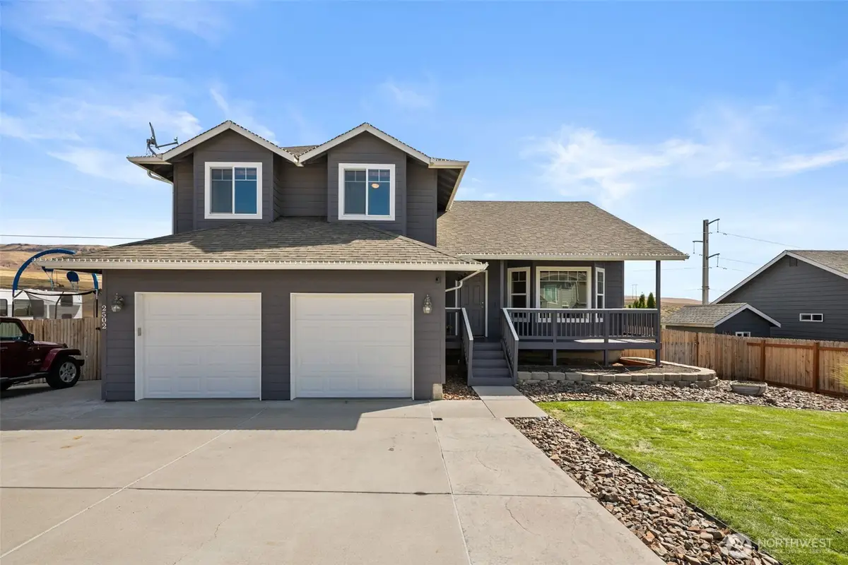 2502 Harvester Loop, East Wenatchee, WA 98802 - #1