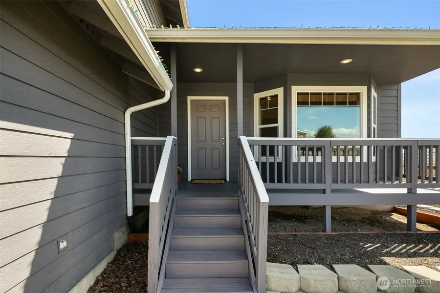 2502 Harvester Loop, East Wenatchee, WA 98802 - #3
