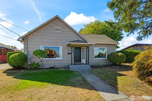 7412 S 8th Street, Tacoma, WA 98465