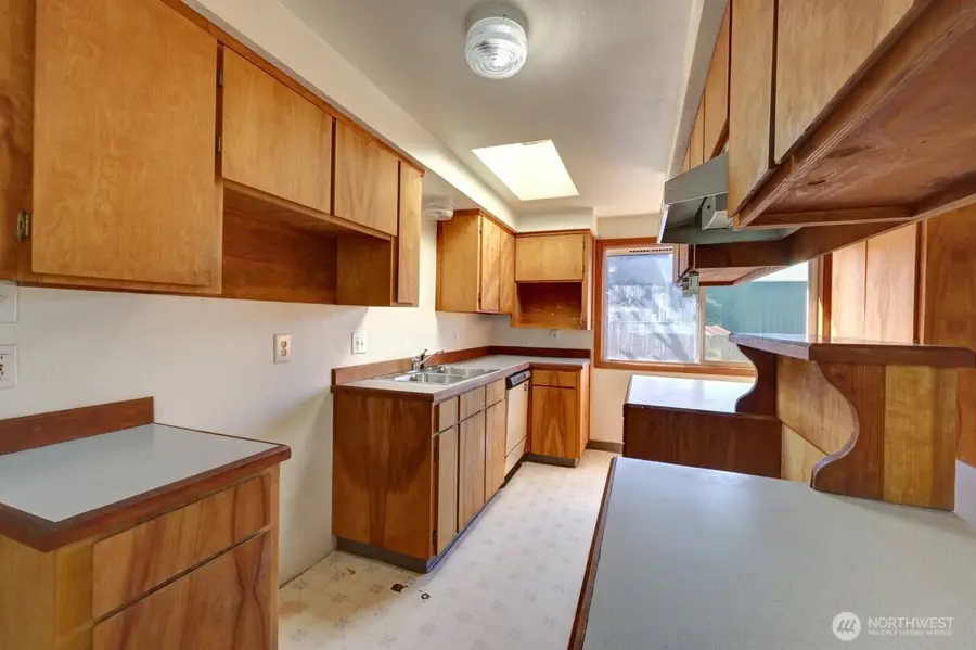 1101 Idaho Avenue S, Long Beach, WA 98631 - #3
