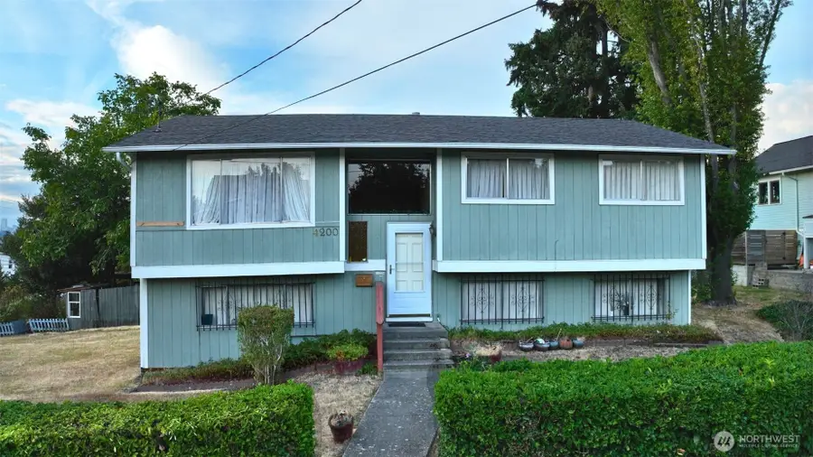 4200 S Ferdinand Street, Seattle, WA 98118 - #2