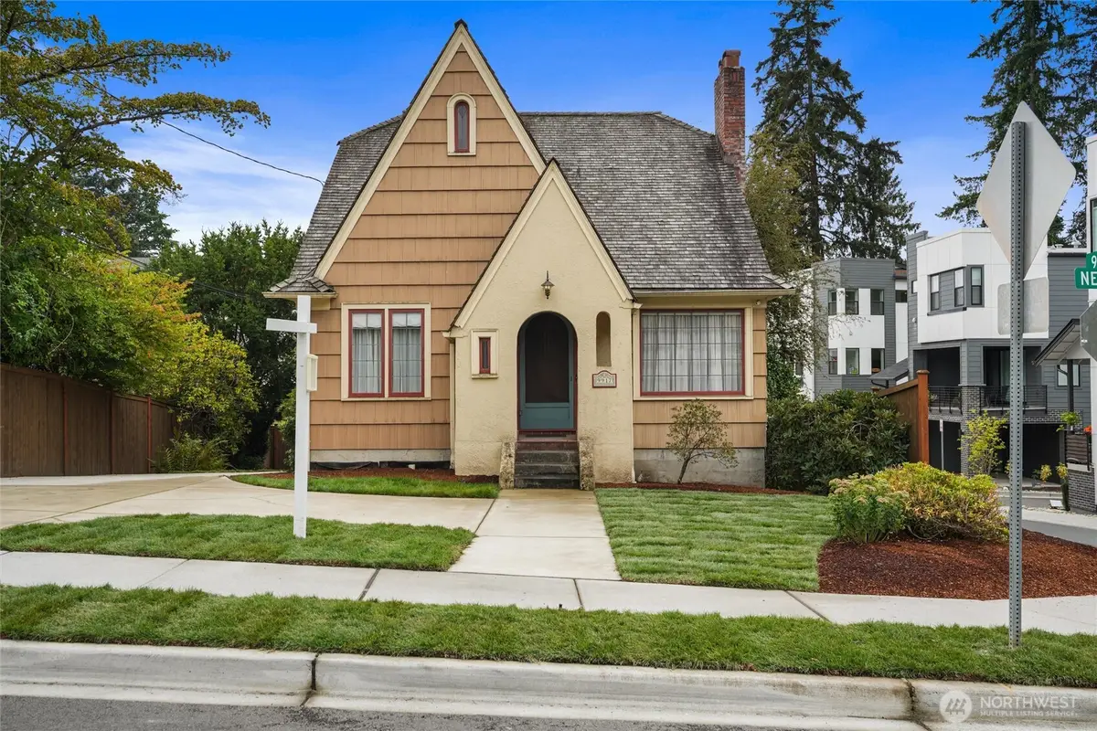 9917 NE 190th Street, Bothell, WA 98011 - #1