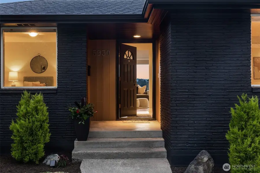 5930 Wilson Avenue S, Seattle, WA 98118 - #2