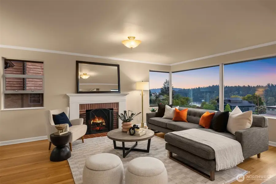 5930 Wilson Avenue S, Seattle, WA 98118 - #3
