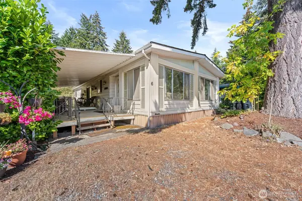 2419 Jahn Avenue Nw #6, Gig Harbor, WA 98335
