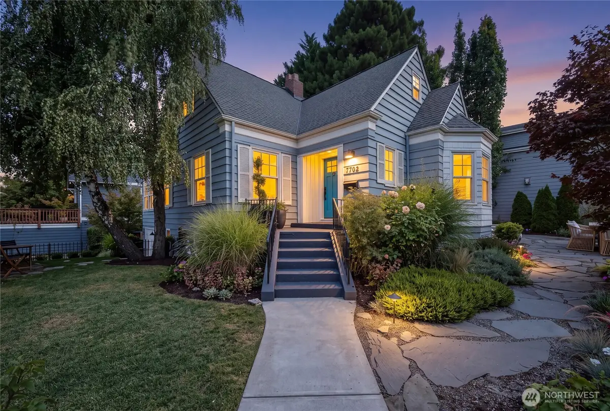 7702 Sunnyside Avenue N, Seattle, WA 98103 - #1