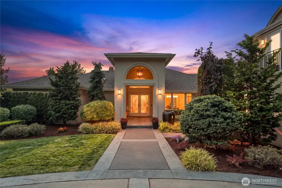 1365 92nd Avenue Ne, Clyde Hill, WA 98004 - #2