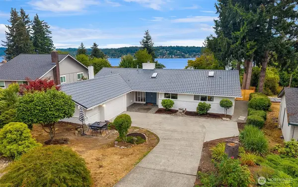 2536 171st Avenue Se, Bellevue, WA 98008