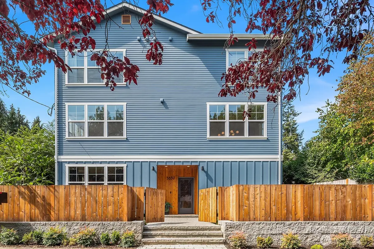 3639 34th Avenue W, Seattle, WA 98199 - #1