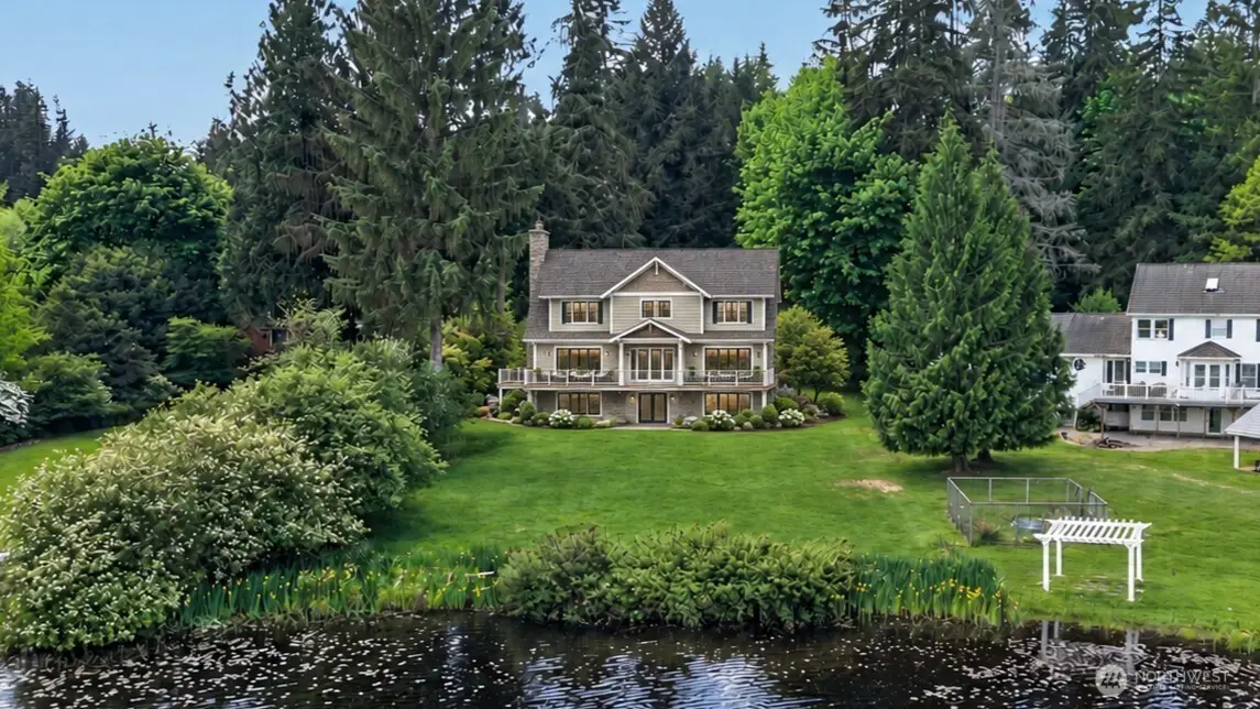 107 W Lake Joy Drive Ne, Carnation, WA 98014 - #1