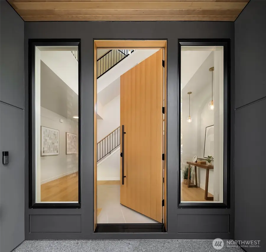 10217 NE 24th Street, Bellevue, WA 98004 - #2