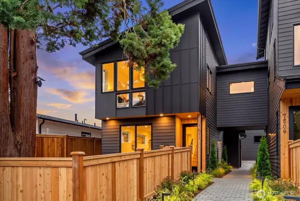 7511 12th Avenue Sw, Seattle, WA 98106