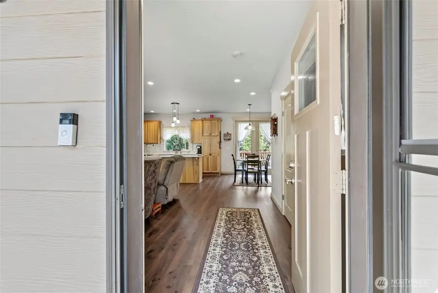 381 Studebaker Spur 2, Castle Rock, WA 98611 - #2