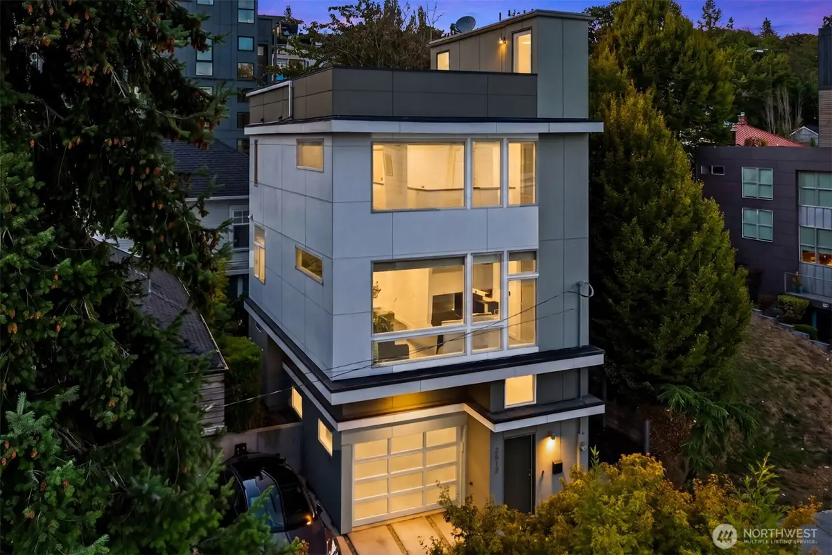 2612 E Denny Way, Seattle, WA 98122 - #1