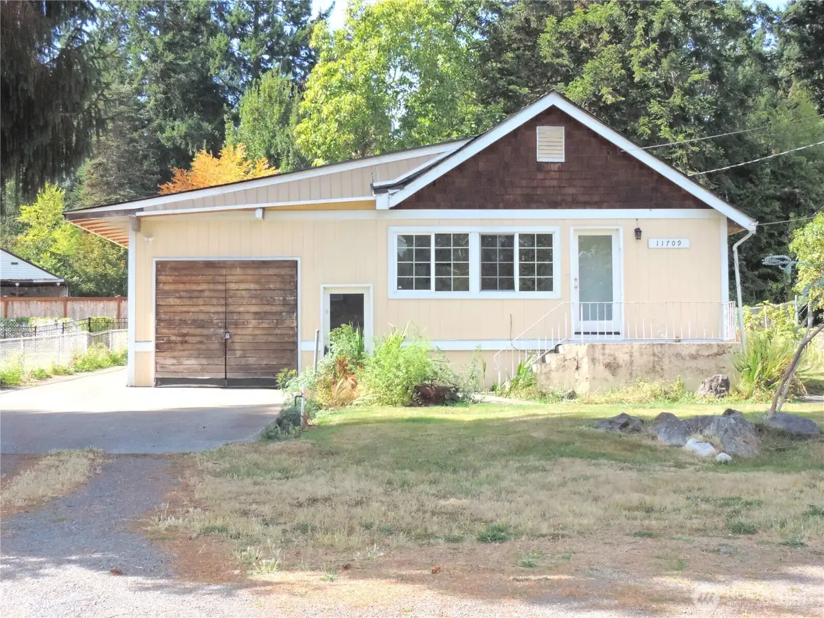 11709 26th Avenue Ne, Seattle, WA 98125 - #1
