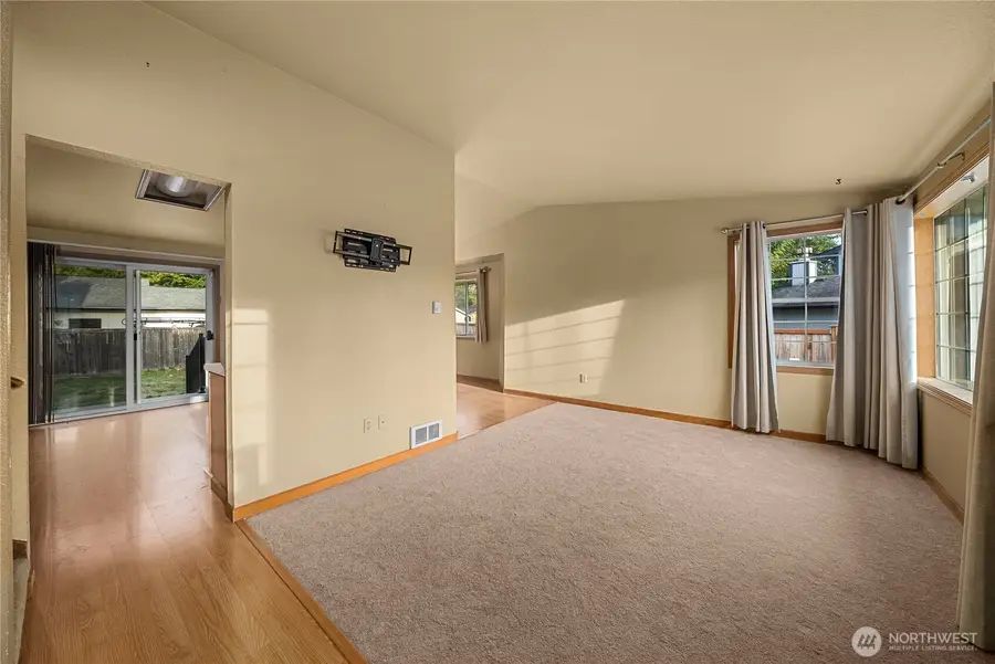 10129 C Street E, Tacoma, WA 98445 - #3
