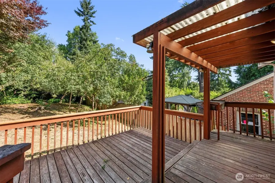 1718 NE 88th Street, Seattle, WA 98115 - #2
