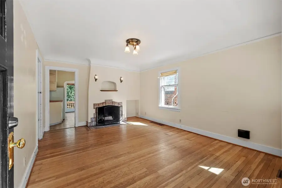 1718 NE 88th Street, Seattle, WA 98115 - #3