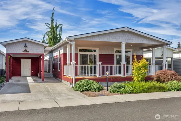 4424 84th Street Ne #2, Marysville, WA 98270
