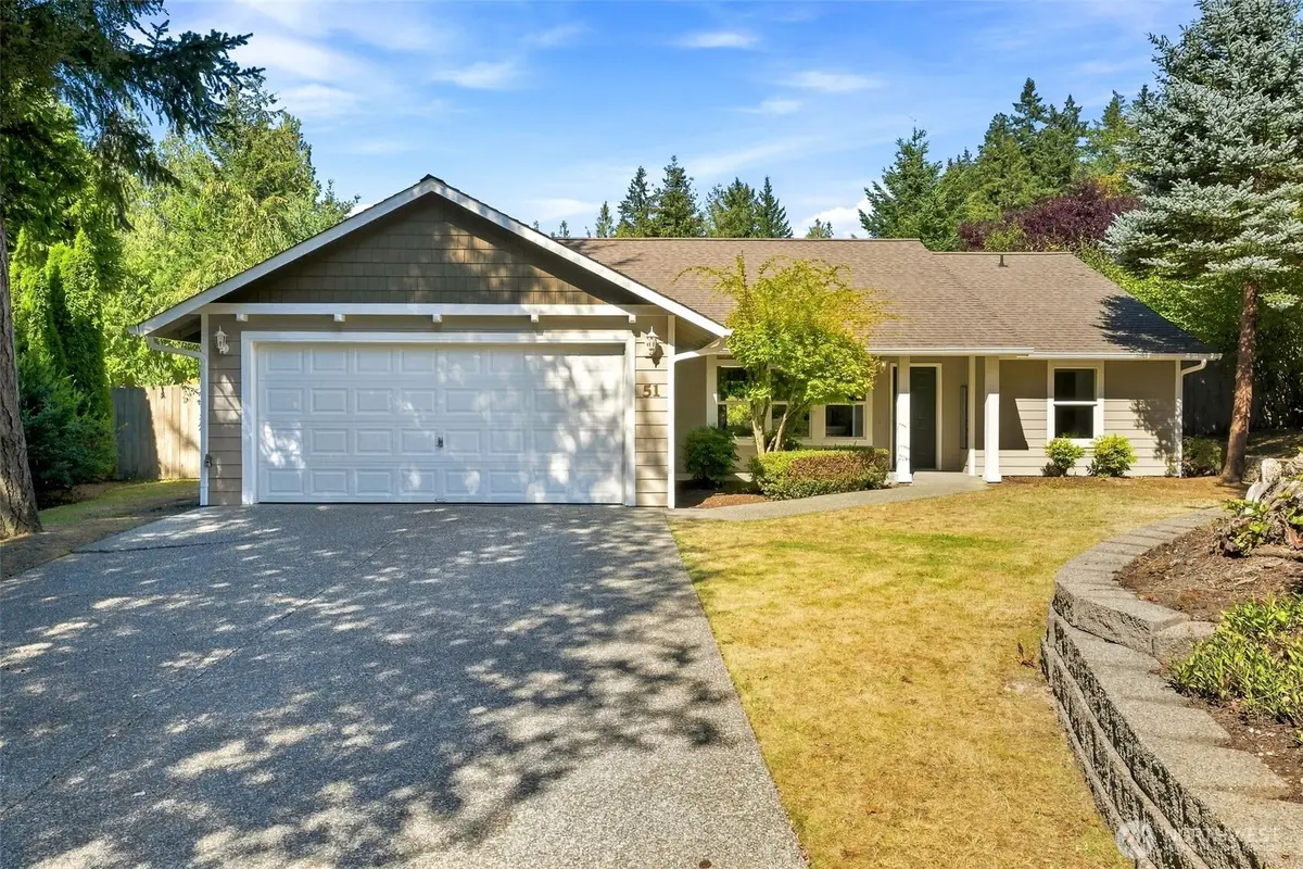 51 E North Bay Place, Allyn, WA 98524 - #1