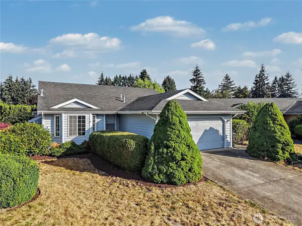 17644 SE 268th Place, Covington, WA 98042