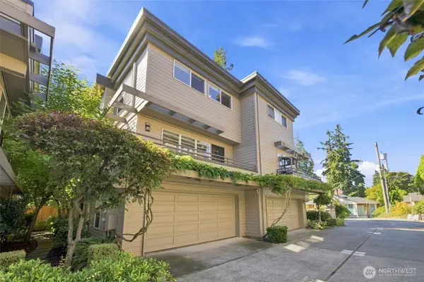 12506 26th Avenue Ne #A103, Seattle, WA 98125