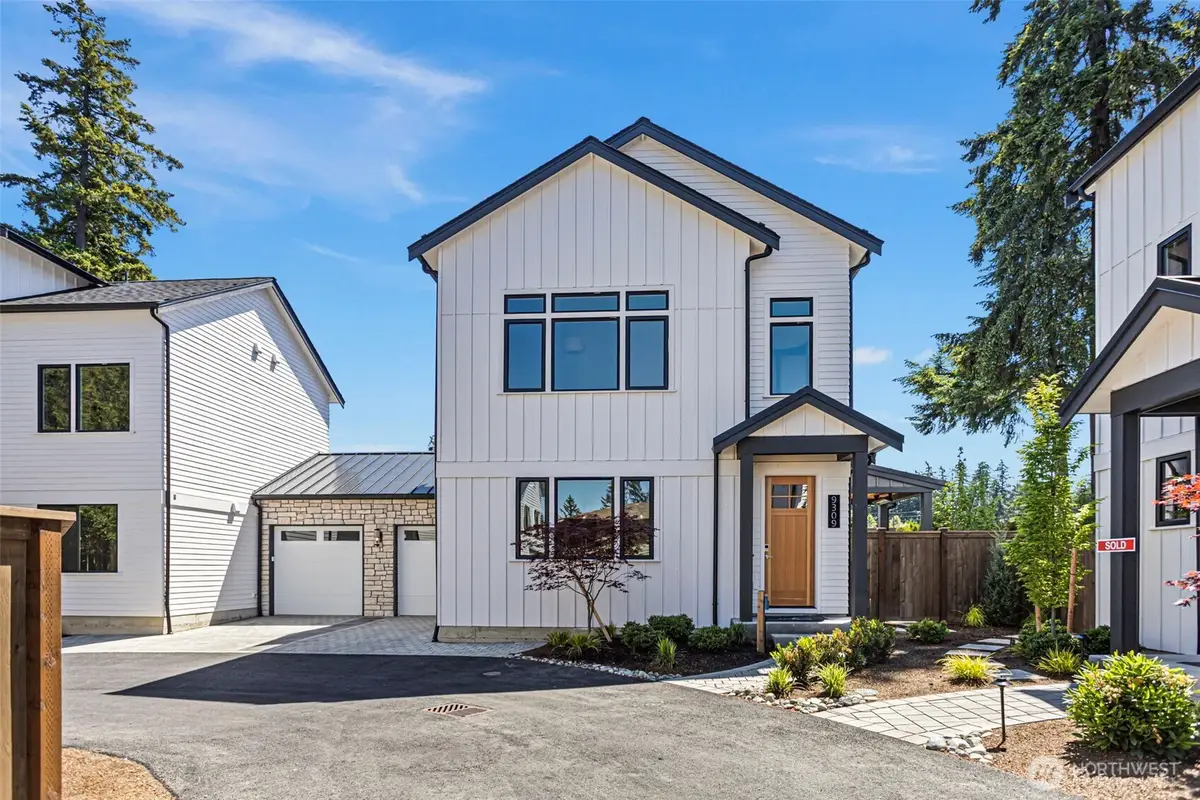 9309 132nd Avenue Ne, Kirkland, WA 98033 - #1