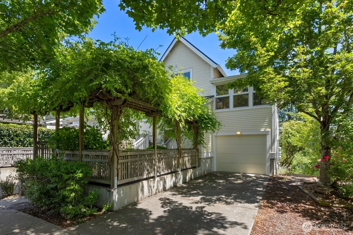 6726 35th Place S, Seattle, WA 98118 - #1