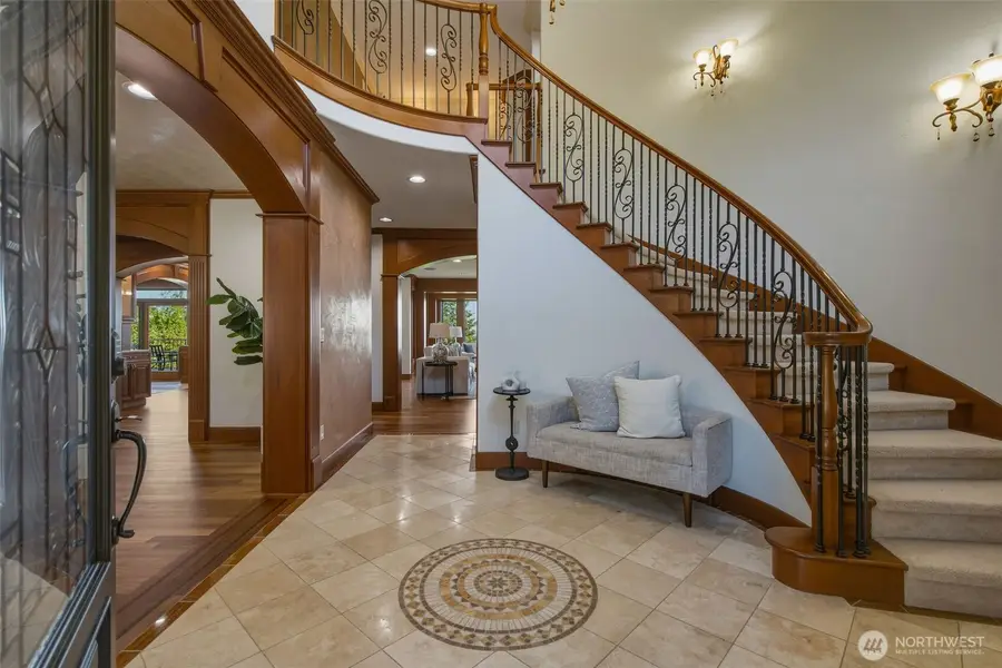 7909 78th Avenue Se, Mercer Island, WA 98040 - #3