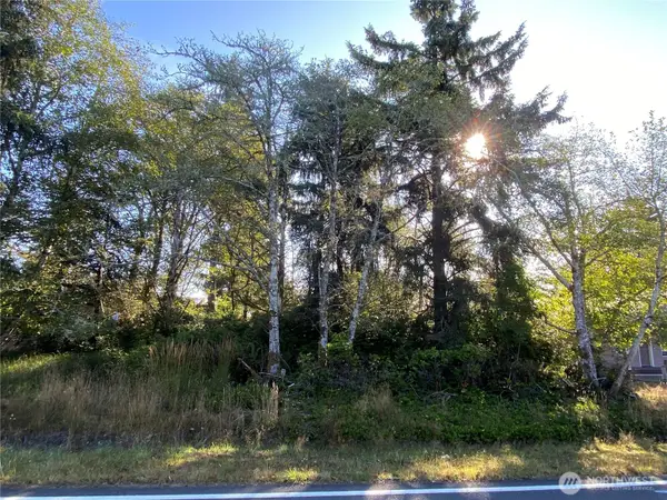 364 Duck Lake Drive Se #6, Ocean Shores, WA 98569
