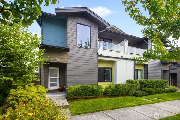 32698 Madrona Avenue Se, Black Diamond, WA 98010