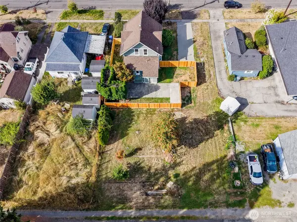 1120 Thompson Street, Sumner, WA 98390