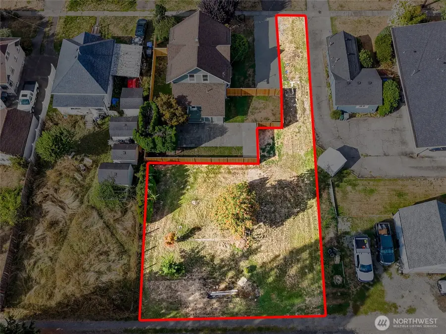 1120 Thompson Street, Sumner, WA 98390 - #2