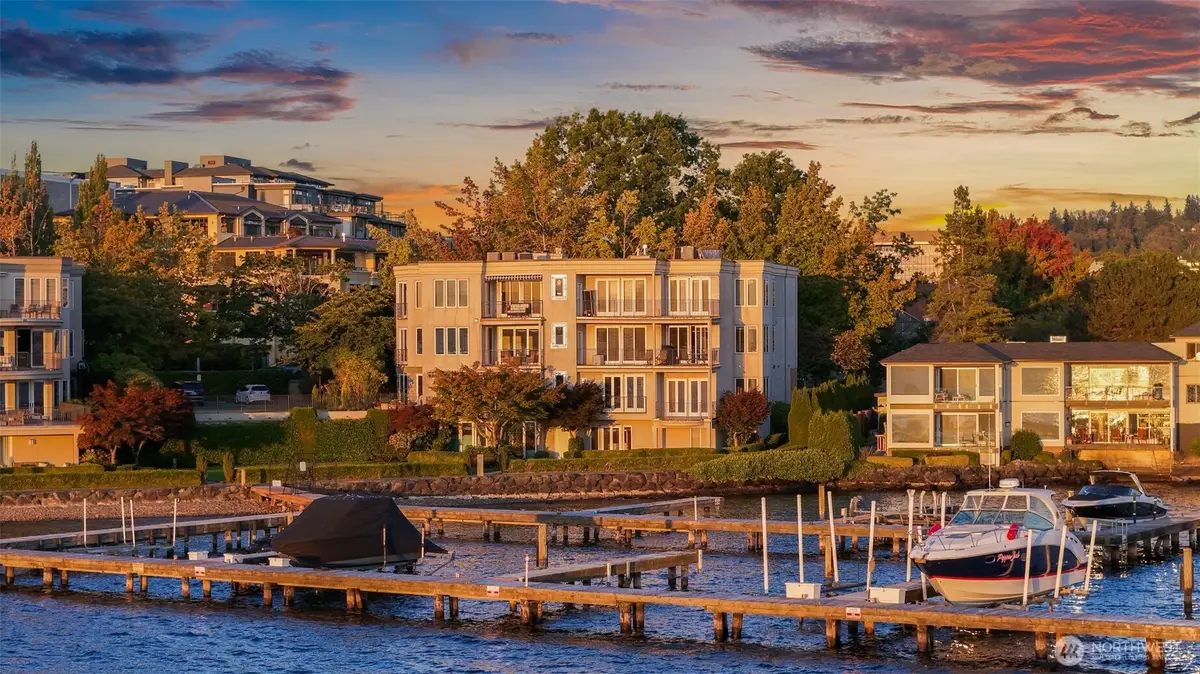 111 Lake Avenue W #202, Kirkland, WA 98033 - #1