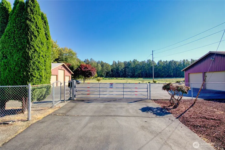 317 Mccormick Lane, Mount Vernon, WA 98273 - #2