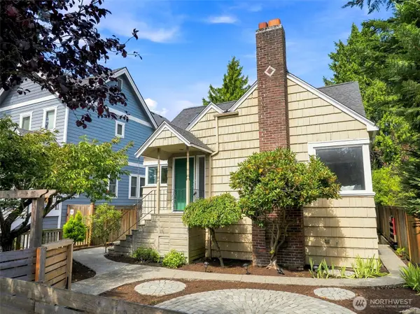 1116 N 76th Street, Seattle, WA 98103